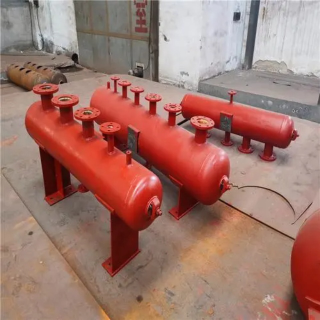 九龙分集水器安装高度